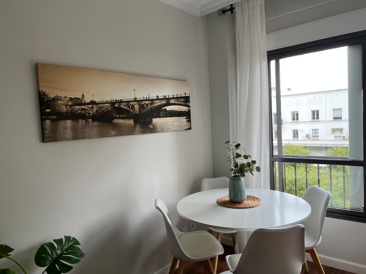Apartamento Triana Center Sevilla Zewnętrze zdjęcie