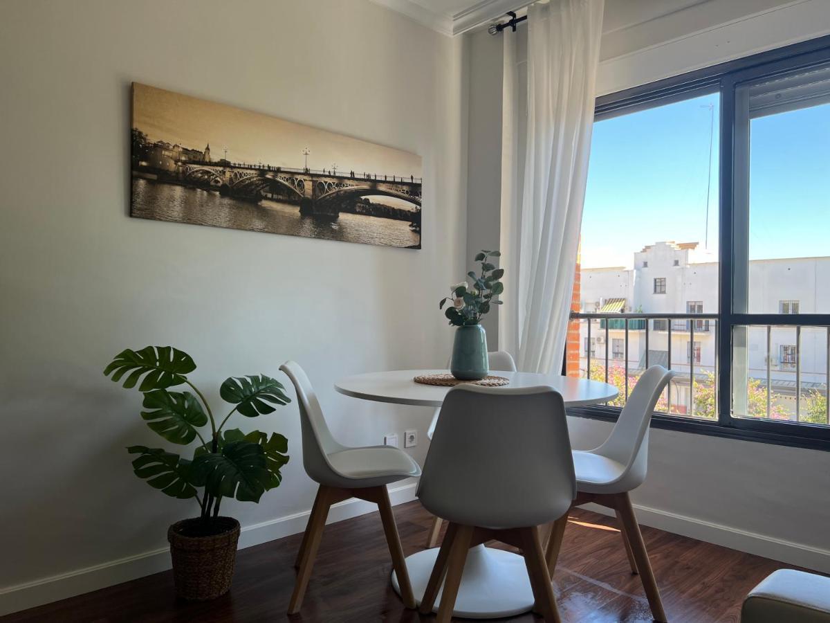 Apartamento Triana Center Sevilla Zewnętrze zdjęcie